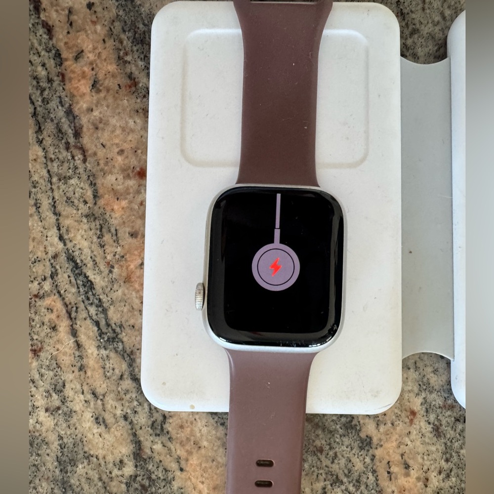 Apple Watch Series 8 45mm - Picture 4 of 4